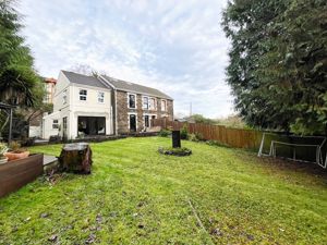 Photo 49- click for photo gallery